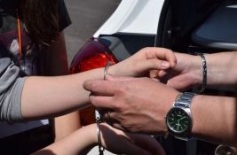 Žena uhapšena zbog prvoaprilske šale, javila ćerki da je ranjena